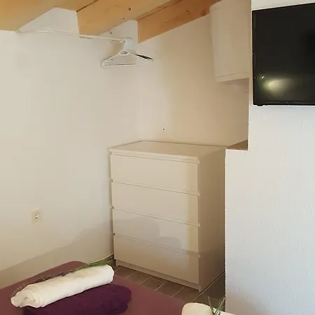 Apartment Nana Marusa *