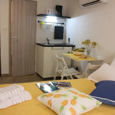 Apartment Nana Marusa *