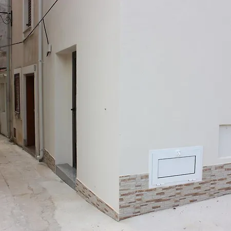 Apartment Nana Marusa