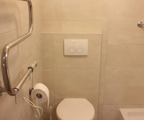 Nana Marusa 아파트